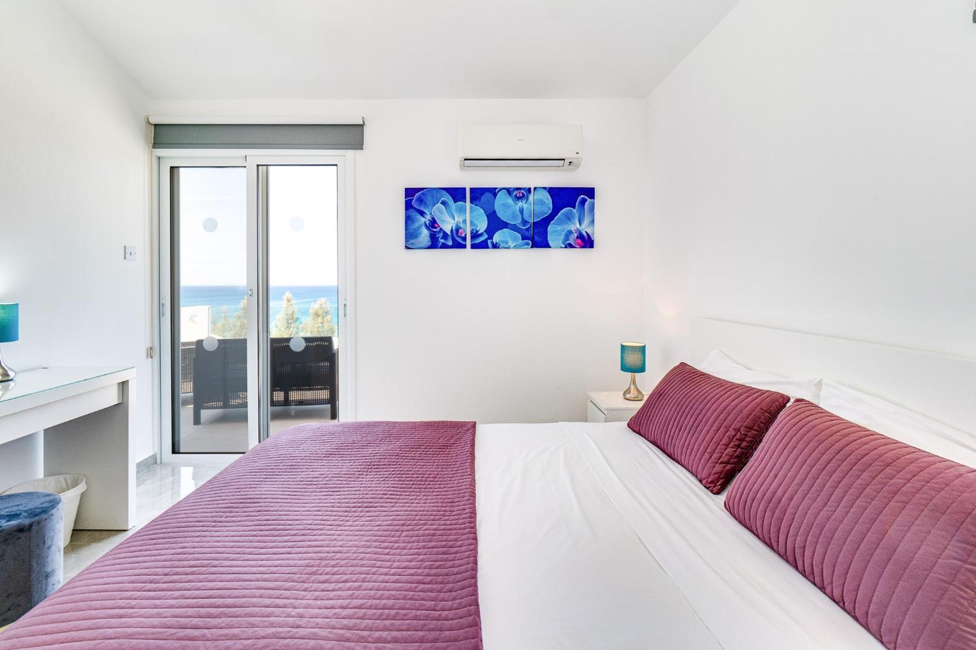 Beach Front Aqua Marina By Ezoria Villas Paralimni Exteriér fotografie